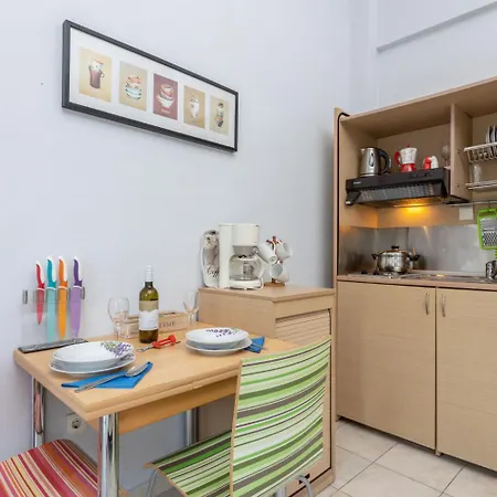 Apartment Collection *